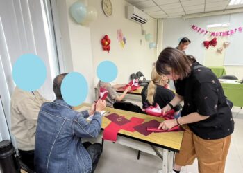 「春暉心連心，雄檢傳馨情」「春暉心連心，雄檢傳馨情」  雄檢辦理辦理 114 年度母親節受保護管束人公益關懷活動年度母親節受保護管束人公益關懷活動