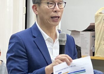 鍾佳濱考察屏北地區運動設施 盼打造非都會區共享式運動產業設施基地