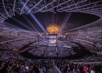 高雄四大場館齊開唱 兩日近18萬粉絲 捷運運量再創新高 演唱會能量持續發酵,歡迎各類型演出來到高雄