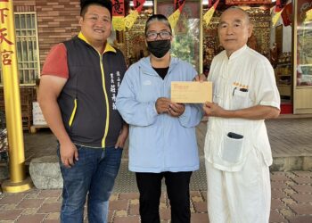 丈夫車禍驟逝家計陷困 旗山大林里善心團體伸援手溫暖相助