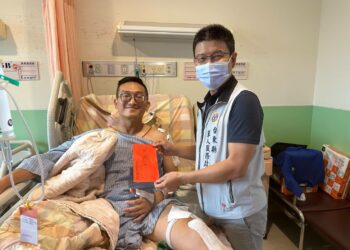 軍友社屏東站、台東站連線慰問 祝福陸軍中校早日康復