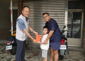 國軍眷屬住院治療 屏東軍人服務站慰問關懷