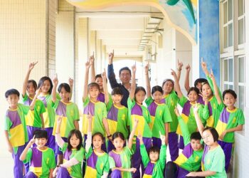 第56屆世界兒童畫展在屏山國小,122件作品綻放童趣與藝術光彩