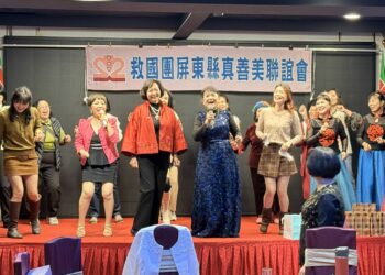 一面會旗的重量,撐起整座城市的溫柔