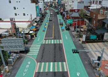墾丁大街人行空間改善完工 屏縣府推臨停新制迎接連假人潮