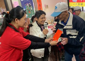 【圍爐陪伴的愛.送到偏鄉角落獨居長輩與身障者】