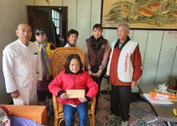 病後欠醫療費生活陷困境 六龜區清寒婦獲多個慈善團體關懷送暖