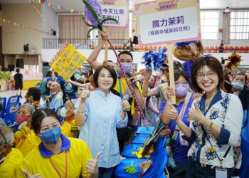 屏東縣日照運動會潮州高中登場  超過500位長輩齊聚展現活力