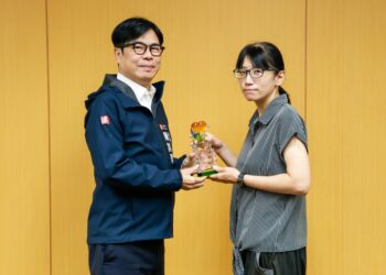 高雄市孝行獎 孝行楷模 蔡如涓 榮獲表揚