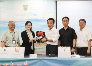 明麗智能、大同醫護攜手捐贈運動治療儀，強化校園運動防護