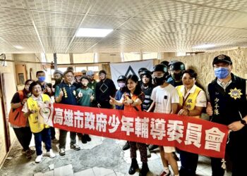 【高雄市少年隊及少輔會舉辦「勇者之路」生存遊戲體驗 引領青少年在挑戰中學習合作與勇氣】