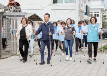 嘉義縣衛生局奪政府服務獎第3名，骨鬆肌少一條龍服務獲好評