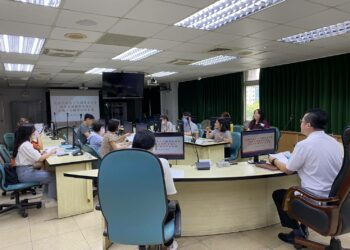 【高市警與社政等網絡單位結合家庭力量  點燈計畫活絡團輔親子活動  預防兒少犯罪】