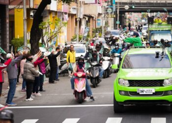 林岱樺三民掃街：安全順暢進商圈，天天都有生